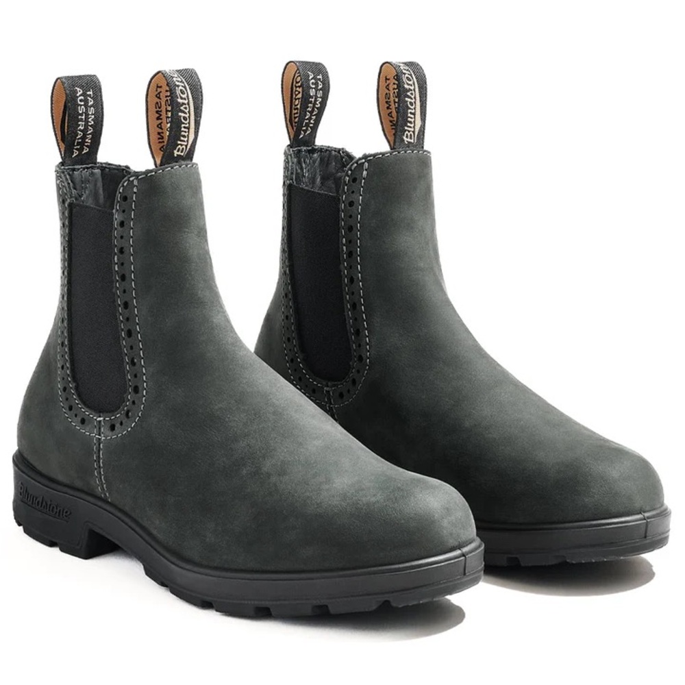 Blundstone Women's Chelsea Boots Black Size 8.5 Elastic Sided Slip On